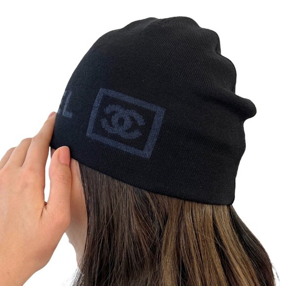 CHANEL Sport 07A Vintage Coco Mark Logo Beanie Hat Black Merino Wool Rank AB+ - Picture 1 of 11